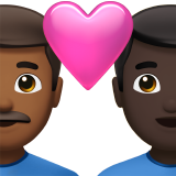 Stel met hart: man, man, donkergetinte huidskleur, donkere huidskleur voor Apple iOS 18.4