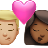 Φιλί - Άνδρας: Μεσαίου-ανοιχτός τόνος δέρματος, Γυναίκα: Μεσαίος-σκούρος τόνος δέρματος για Apple iOS 18.4