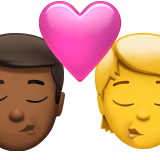Bacio: Uomo, Persona, Carnagione medio-scura, Nessuna carnagione per Apple iOS 18.4
