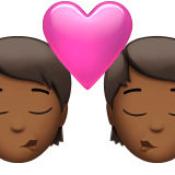 Hôn: Người, Người, Màu da trung bình tối cho Apple iOS 18.4