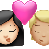 Φιλί: Γυναίκα, Πρόσωπο, Ανοιχτός τόνος επιδερμίδας, Μεσαίου-Ανοικτός τόνος δέρματος για Apple iOS 18.4