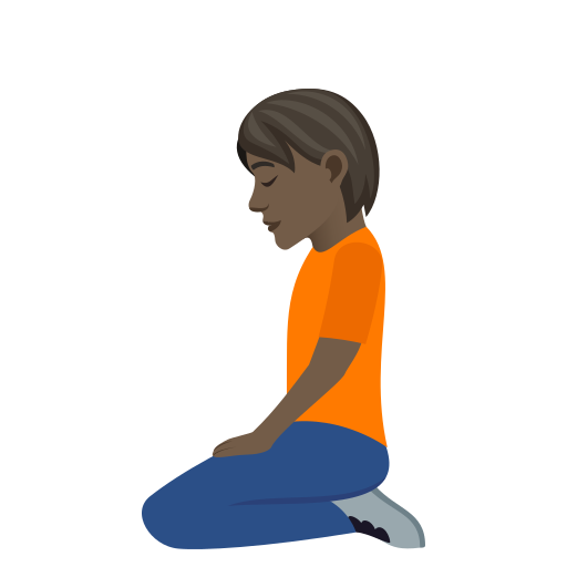 Άτομο που γονατίζει: σκούρος τόνος δέρματος για JoyPixels 9.0