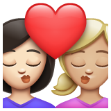 WhatsApp 2.25.1.75의 경우 키스: 여자 여자 하얀 피부 연한 갈색 피부