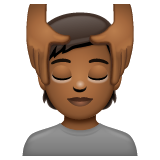 Persoana care primește masajul: Culoare medie-închis a pielii pentru WhatsApp 2.25.1.75